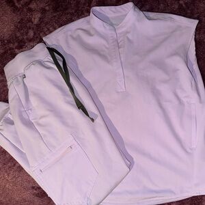 FIGS LAVENDER HAZE SCRUB SET - BARELY WORN